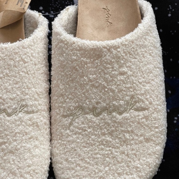 SOLD❌NEW VS PINK SHERPA Indoor/outdoor CLOG  Size Large 9/10 - Picture 5 of 7